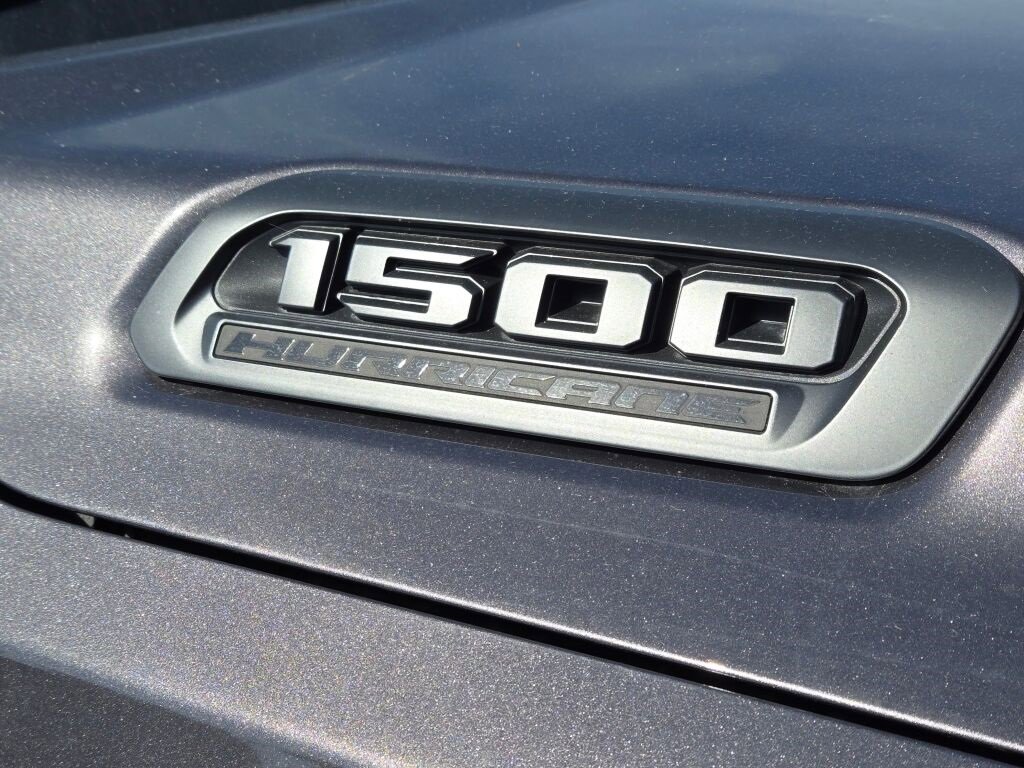 New 2026 RAM 1500 4x4 Crew Cab image 4