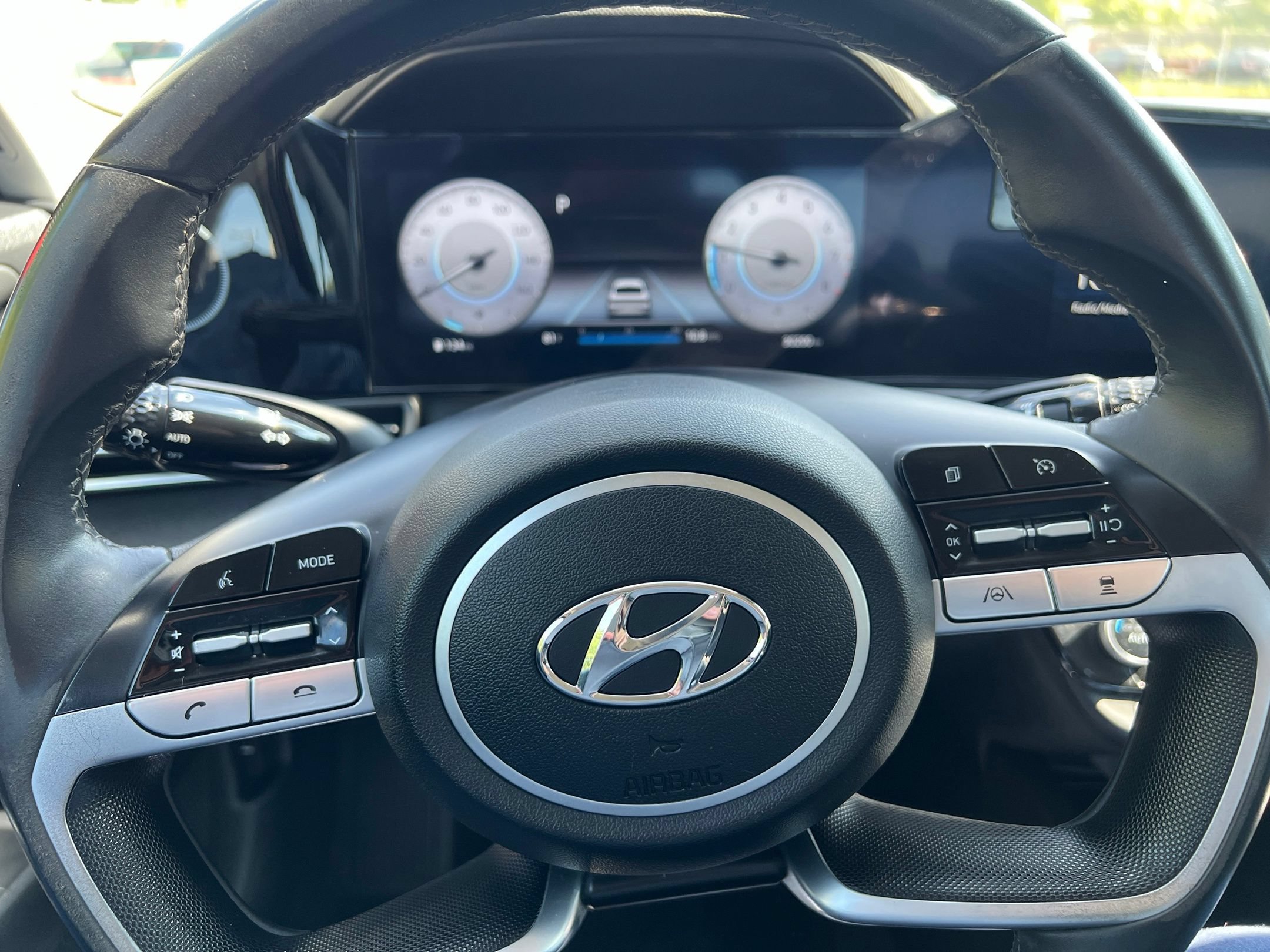 Used 2023 Hyundai Elantra SEL w/ Convenience Package FWD image 25
