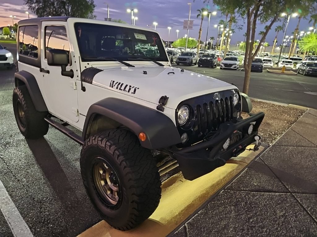 Used 2018 Jeep Wrangler Sport AWD/4WD image 3