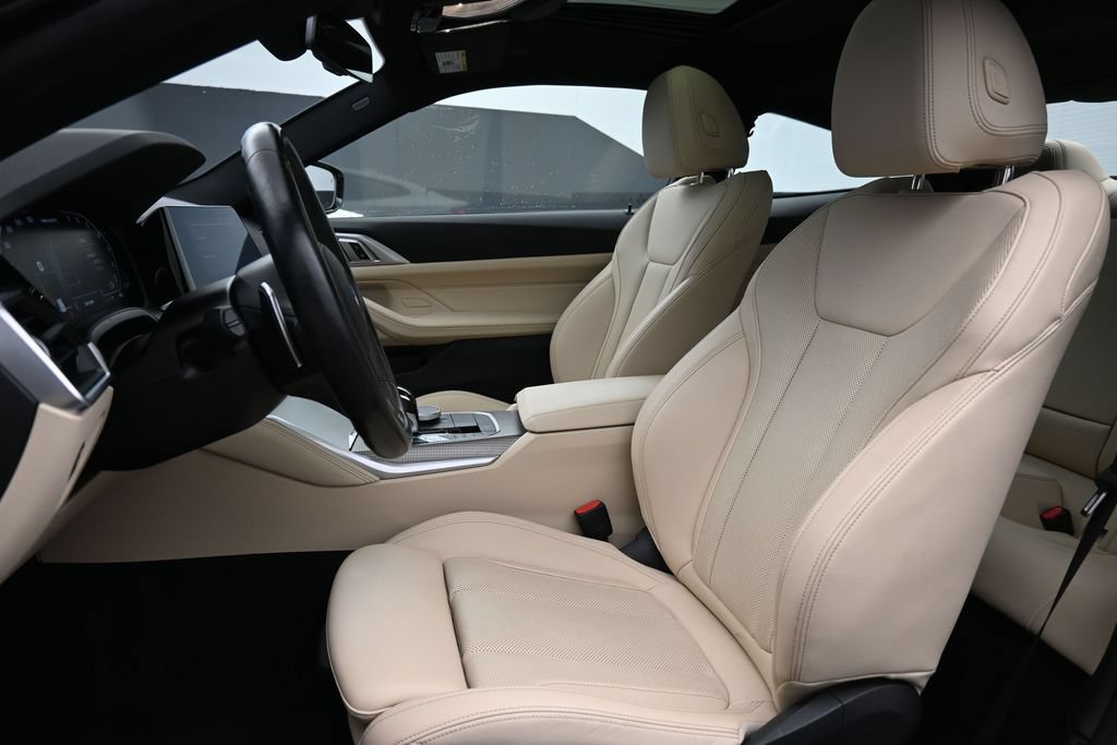 Used 2023 BMW 440i xDrive Coupe w/ Shadowloine Package AWD/4WD image 10