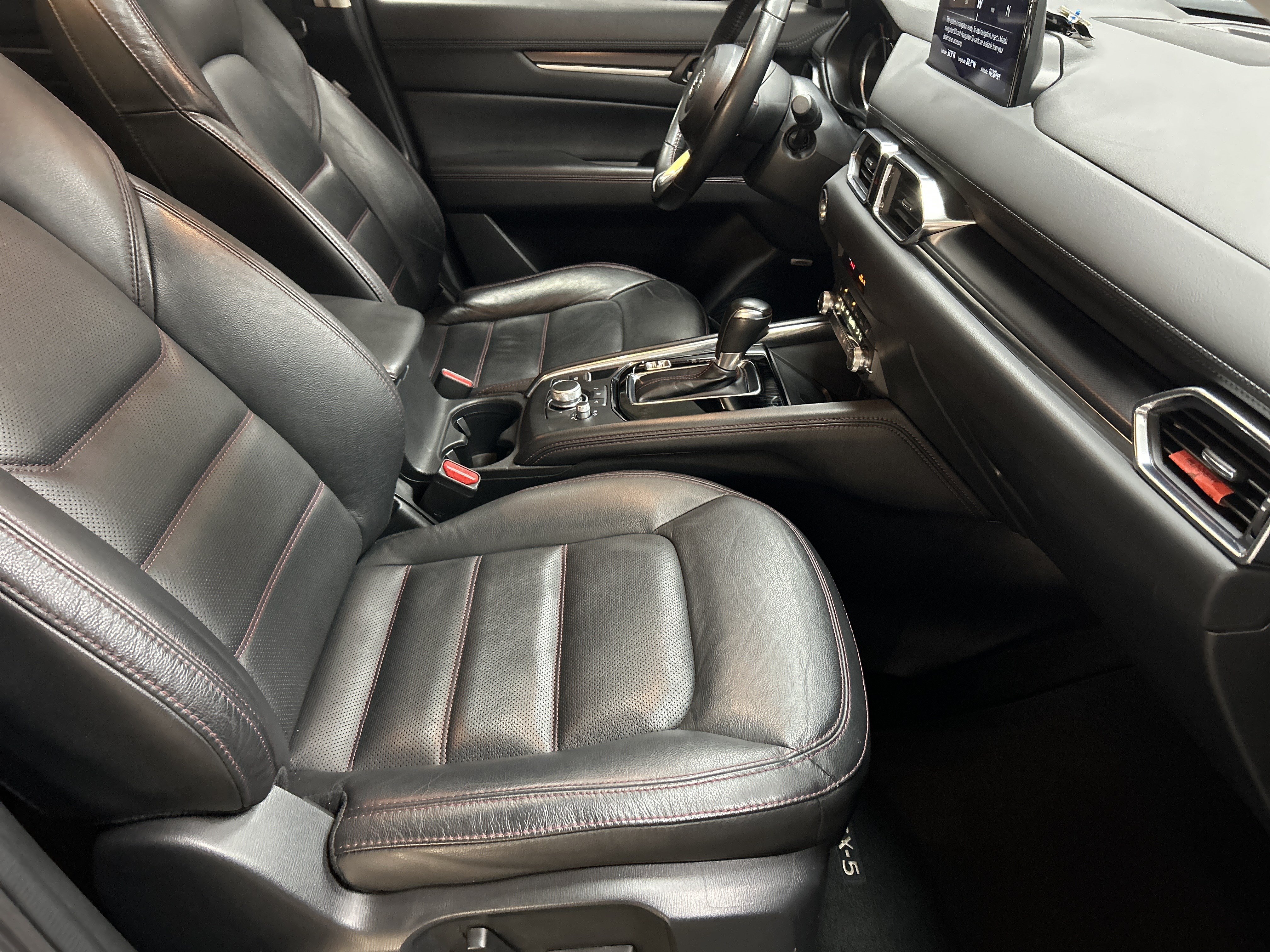 Used 2025 MAZDA CX-5 Carbon Edition AWD/4WD image 34