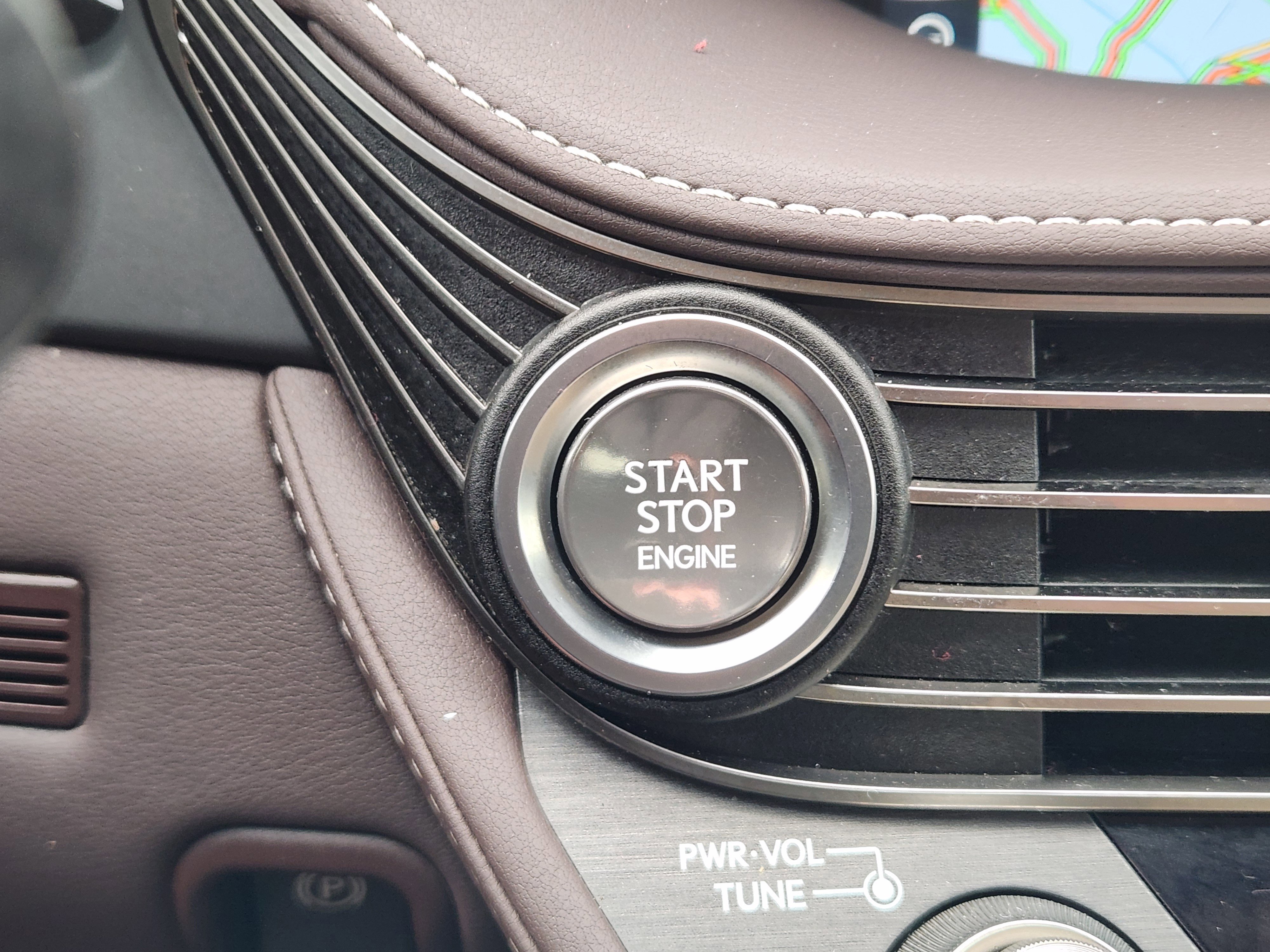 Used 2020 Lexus LS 500 w/ Interior Upgrade Package image 15