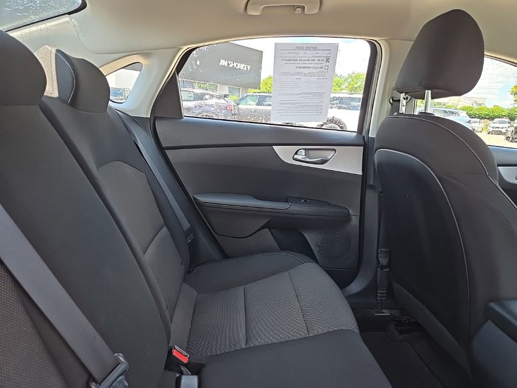 Certified 2023 Kia Forte LXS FWD image 31