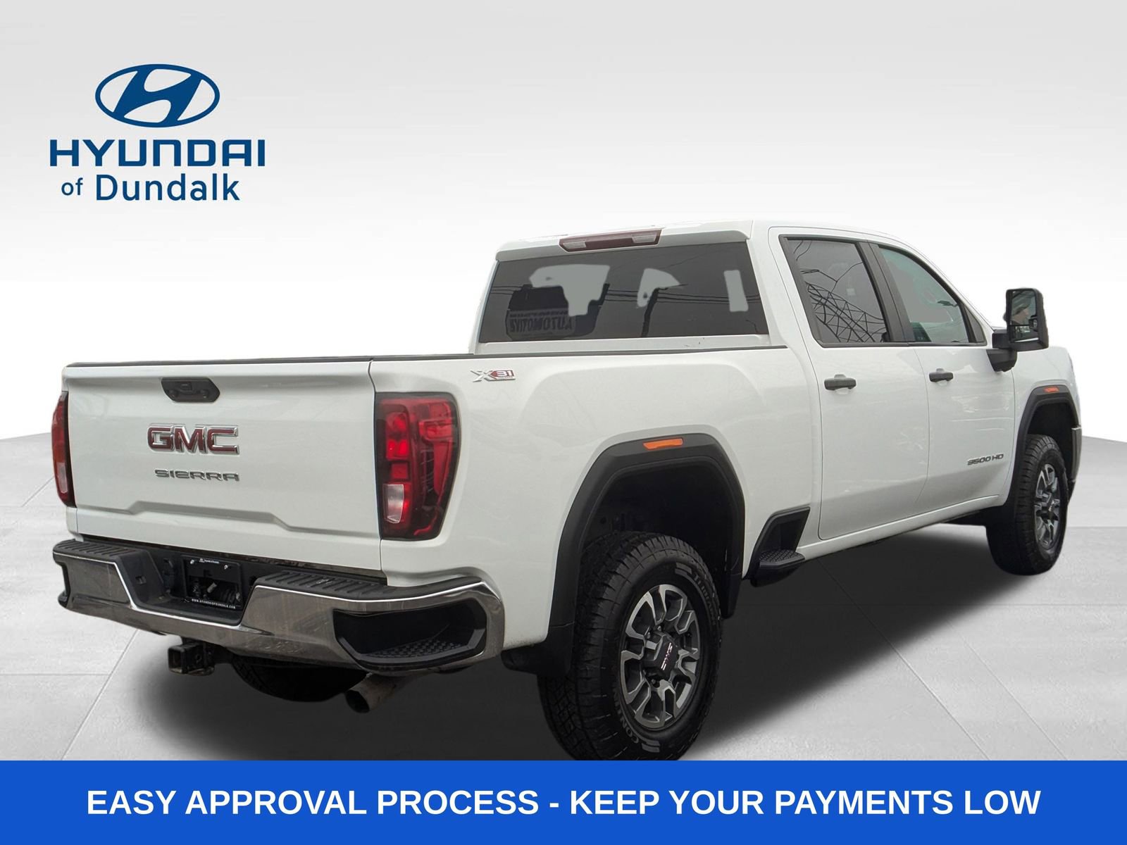 Used 2023 GMC Sierra 3500 Pro w/ Convenience Package image 8