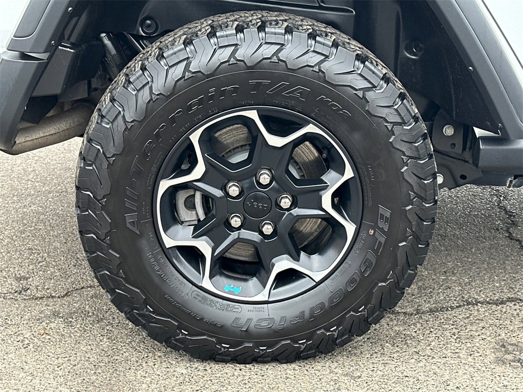 Used 2023 Jeep Wrangler Unlimited Rubicon 4xe w/ Steel Bumper Group image 7