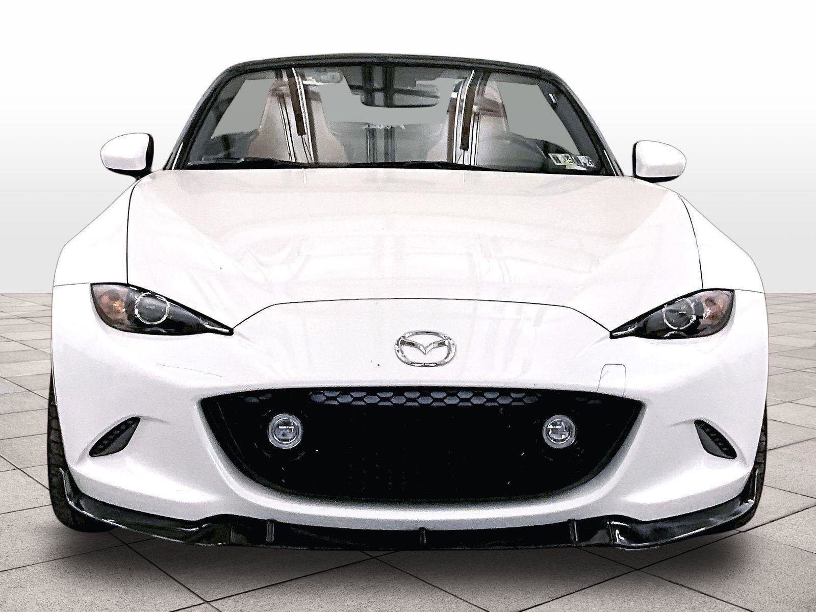 Used 2022 MAZDA MX-5 Miata Grand Touring RWD image 3
