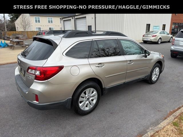 Used 2016 Subaru Outback 2.5i Premium AWD/4WD image 3