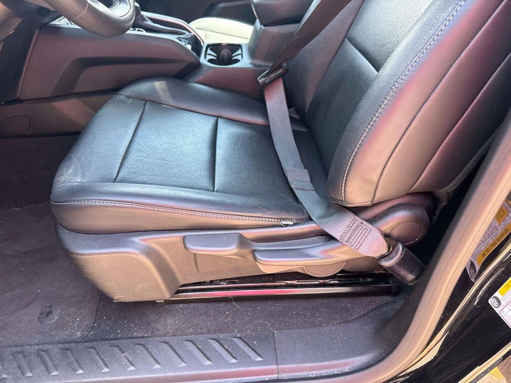 Used 2024 Chevrolet Colorado Trail Boss w/ Advanced Trailering Package AWD/4WD image 15