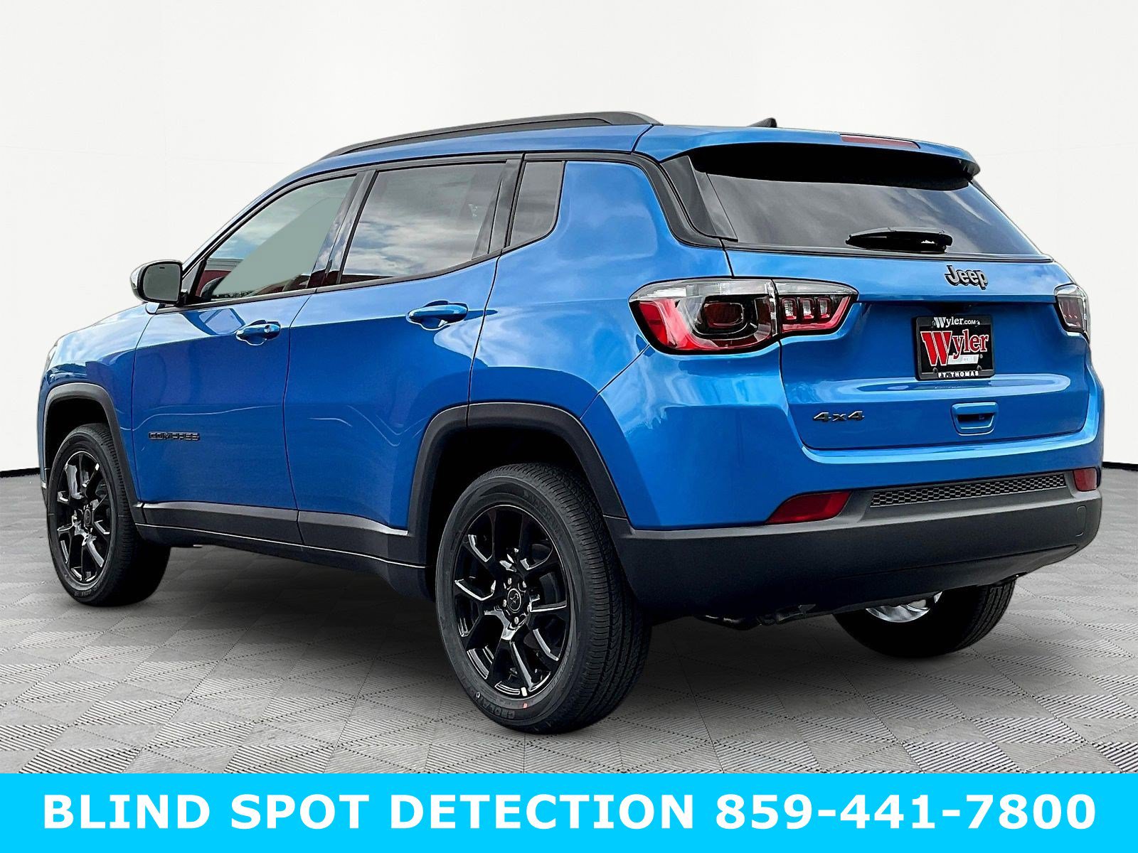 New 2026 Jeep Compass Latitude AWD/4WD image 4