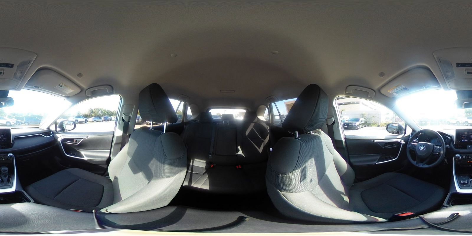 Used 2025 Toyota RAV4 LE image 41