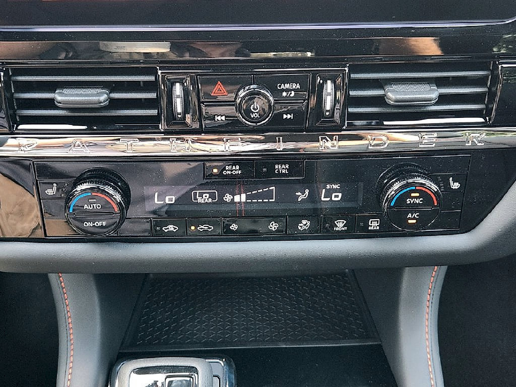 New 2026 Nissan Pathfinder Rock Creek AWD/4WD image 22