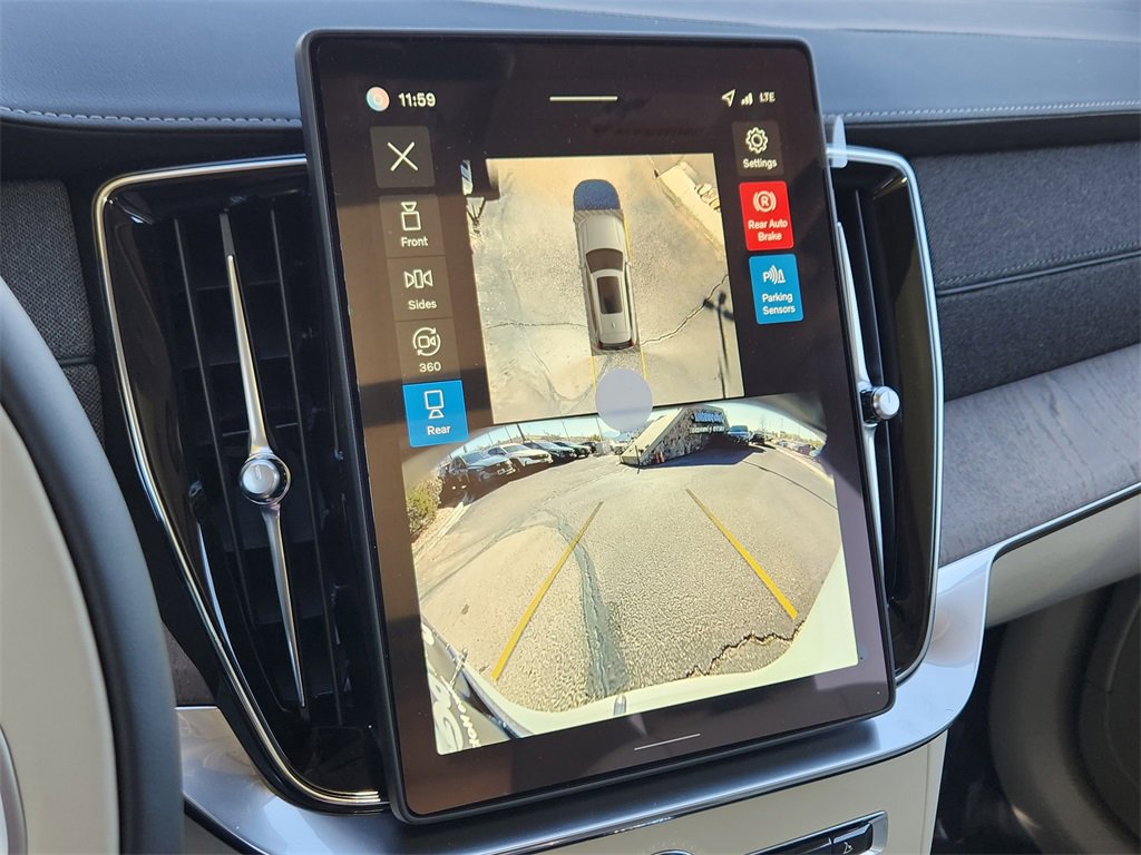 New 2026 Volvo XC90 B6 Ultra w/ Lounge Package image 13