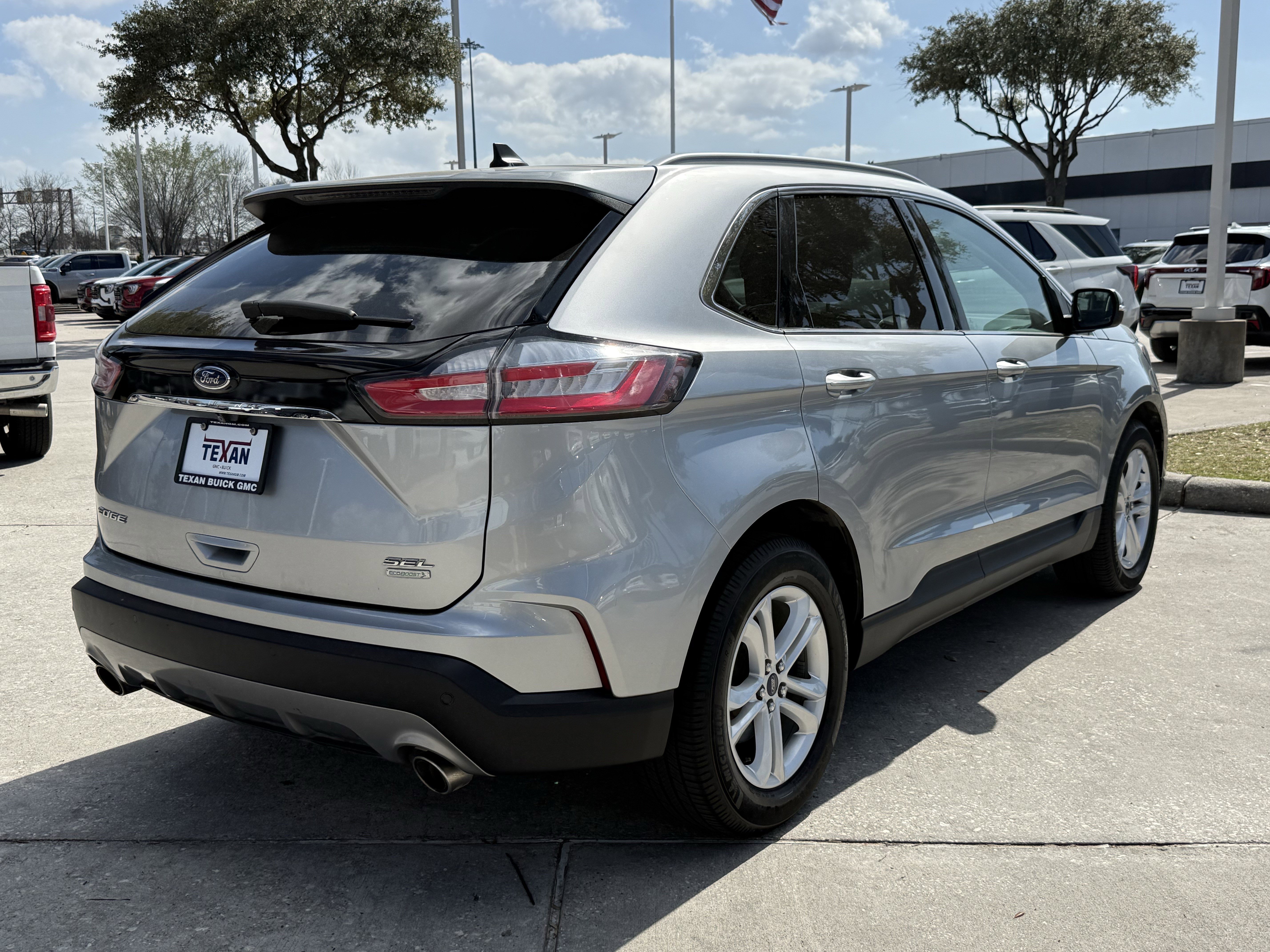 Used 2020 Ford Edge SEL w/ Convenience Package image 5
