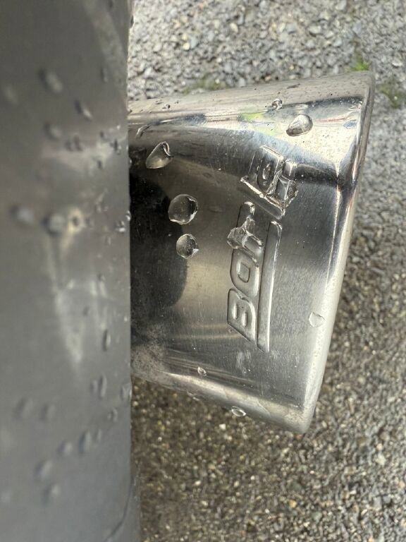 Used 2005 Subaru Outback 2.5XT Limited image 9