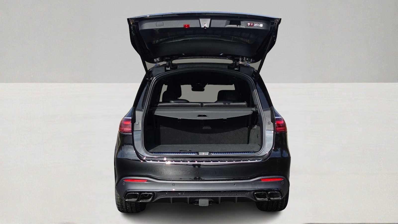 New 2026 Mercedes-Benz GLS 63 AMG 4MATIC image 9