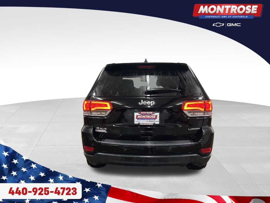 Used 2017 Jeep Grand Cherokee Laredo w/ Quick Order Package 23E AWD/4WD image 4