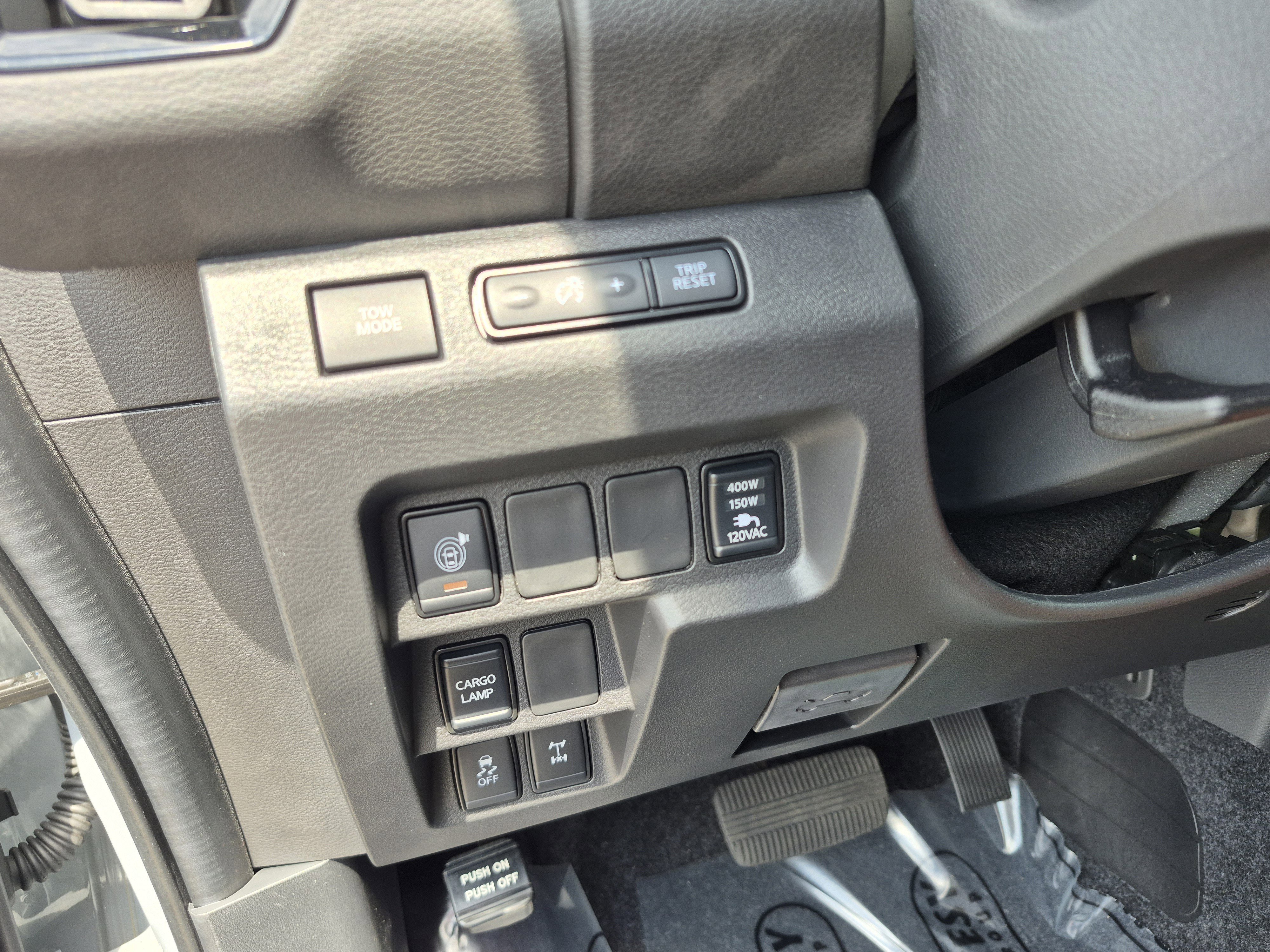 New 2026 Nissan Frontier PRO-4X w/ Pro-4x Convenience Package AWD/4WD image 30