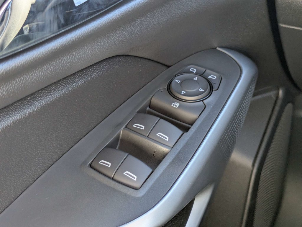 New 2026 Chevrolet Trax LS FWD image 23