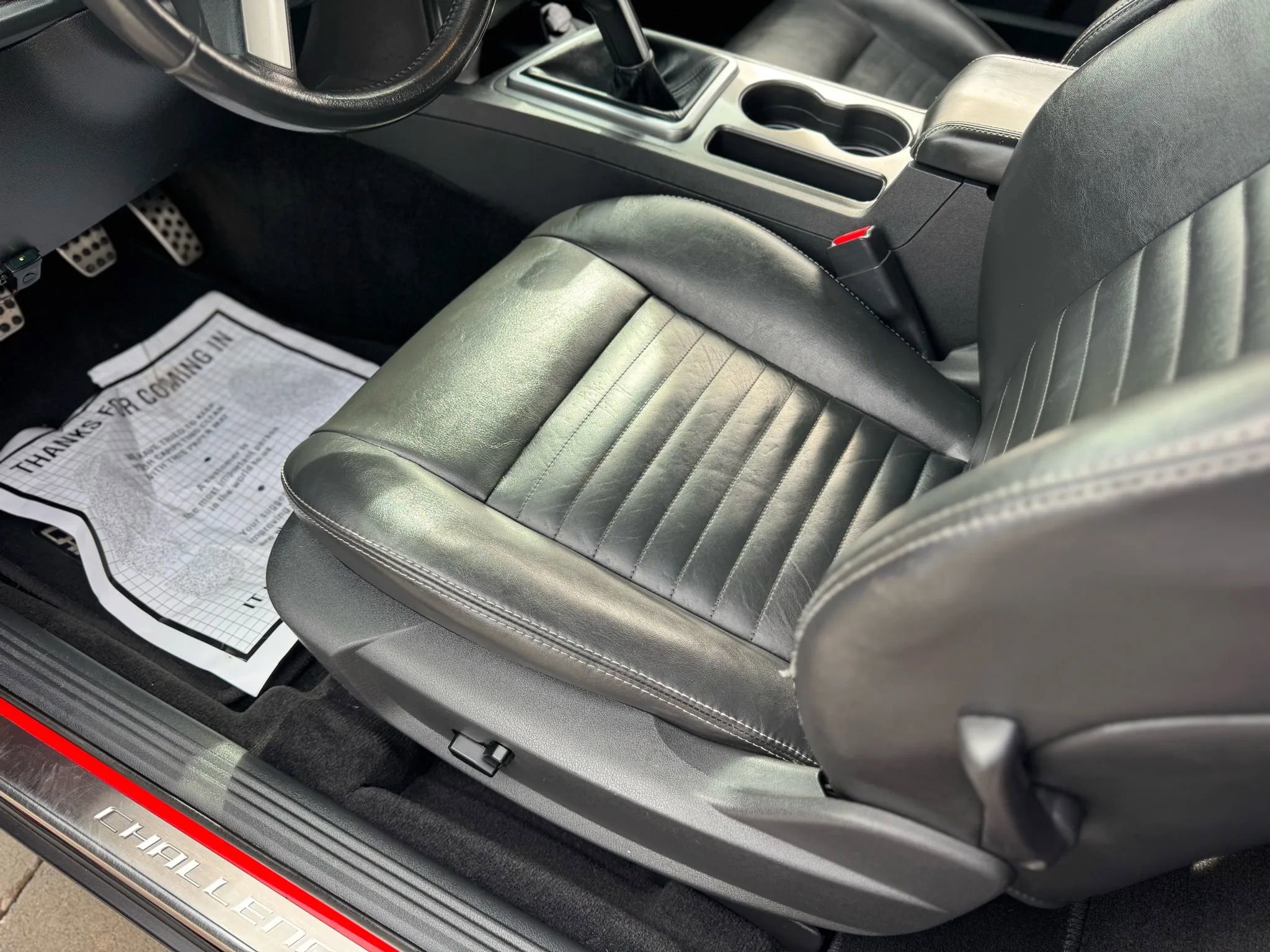 Used 2010 Dodge Challenger R/T image 18