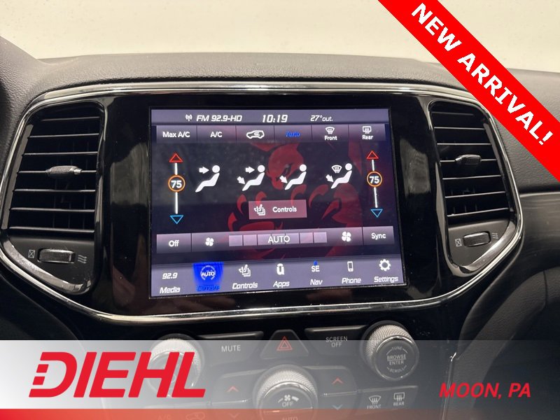 Used 2020 Jeep Grand Cherokee Altitude image 29