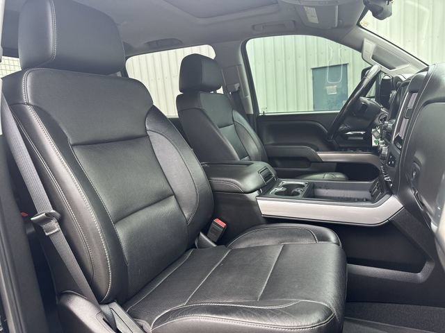 Used 2019 Chevrolet Silverado 3500 LTZ w/ LTZ Plus Package AWD/4WD image 25