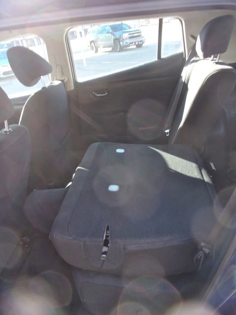 Used 2017 Nissan Leaf SV w/ Premium Package FWD image 25