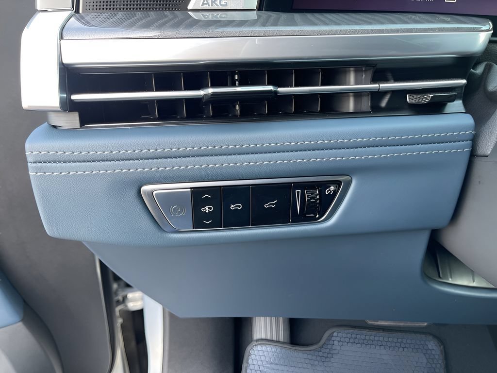 New 2025 Cadillac Escalade IQ Sport 2 AWD/4WD image 27
