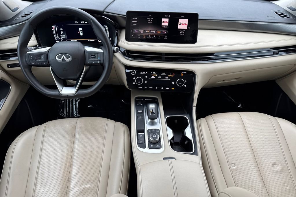 Certified 2025 INFINITI QX60 Luxe w/ Vision Package image 12