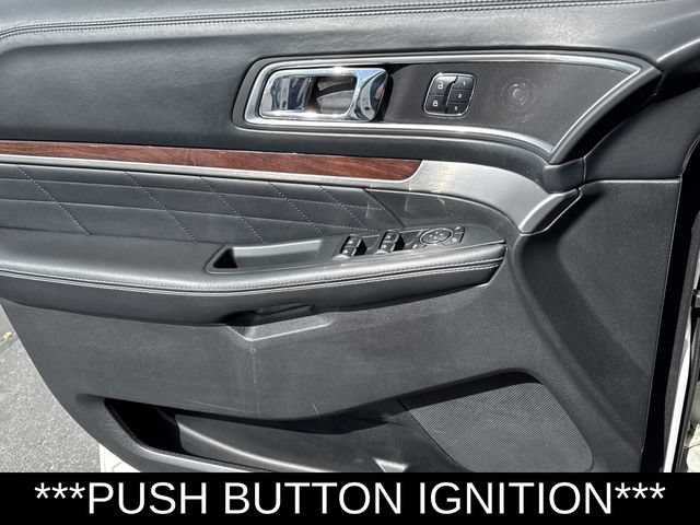 Used 2017 Ford Explorer Platinum AWD/4WD image 10