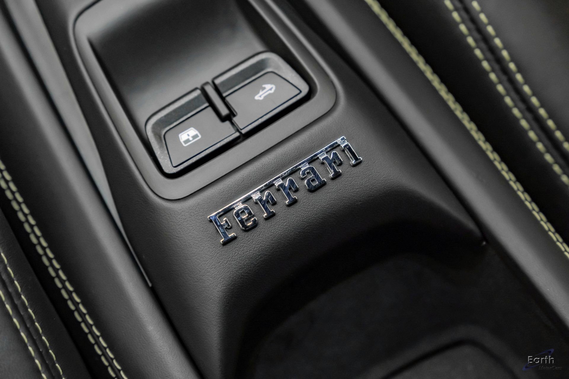 Used 2022 Ferrari F8 Tributo image 90