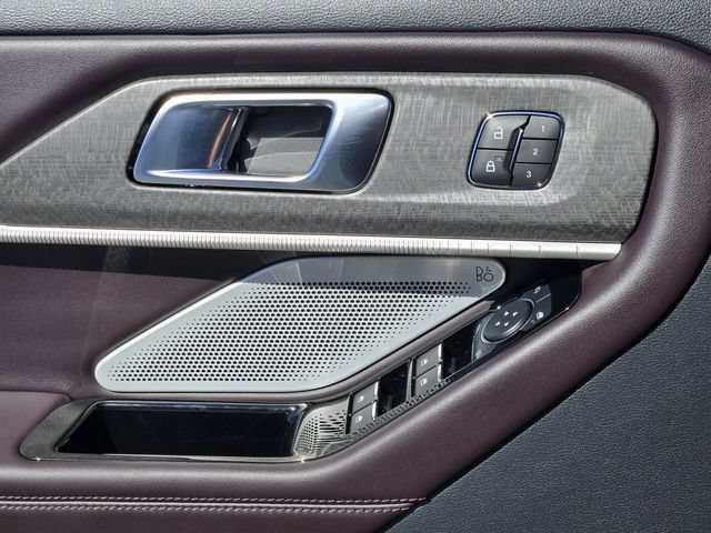 New 2026 Ford Explorer Platinum RWD image 16