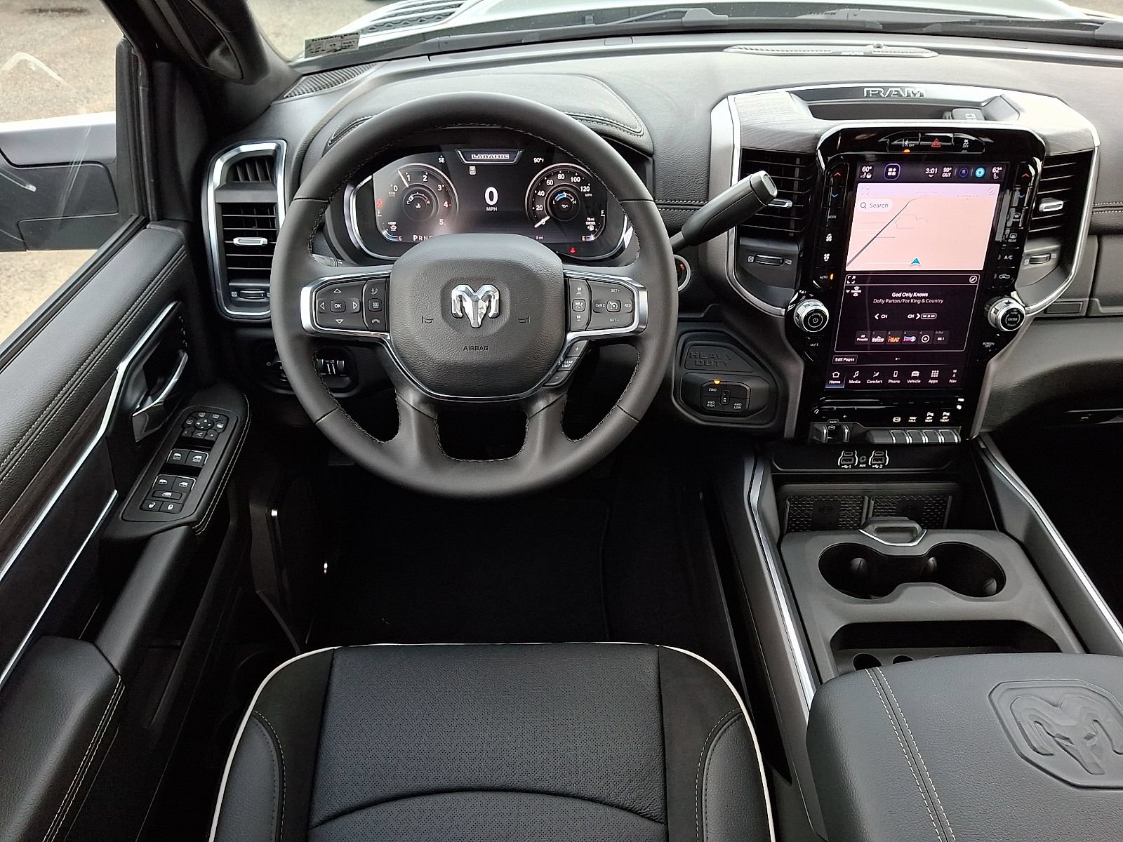 New 2026 RAM 2500 Laramie w/ Night Edition AWD/4WD image 9