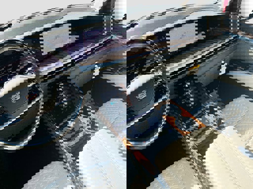 New 2026 Cadillac Escalade ESV Platinum Luxury image 30