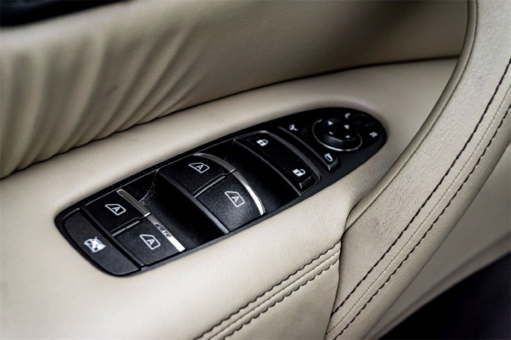 Used 2023 Nissan Armada Platinum w/ Captain's Chairs Package image 11