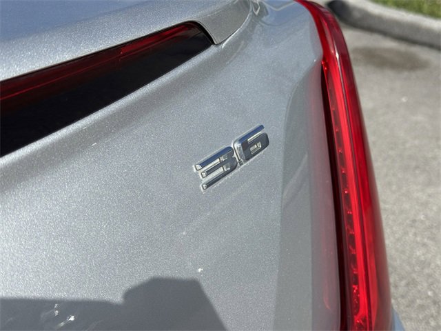 Used 2019 Cadillac XTS Luxury image 11