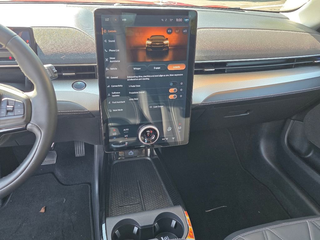 Used 2022 Ford Mustang Mach-E Select image 30