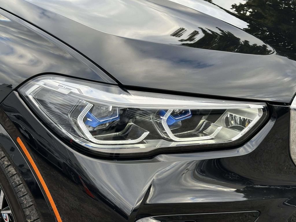 Used 2023 BMW X5 M w/ Executive Package image 11