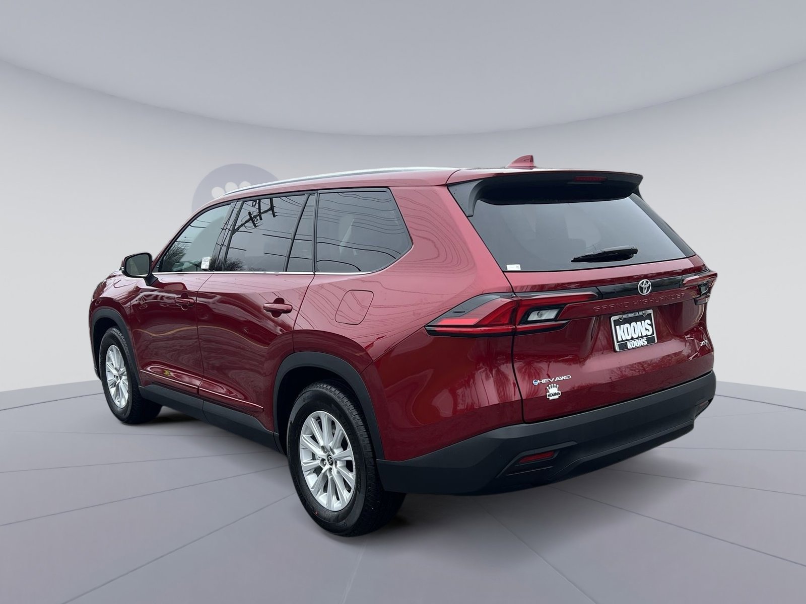 Used 2026 Toyota Grand Highlander XLE image 4