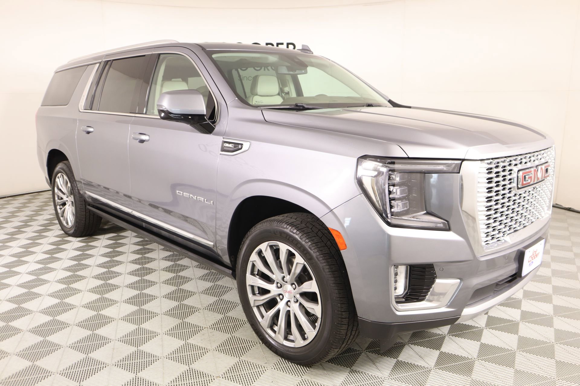 Used 2022 GMC Yukon XL Denali