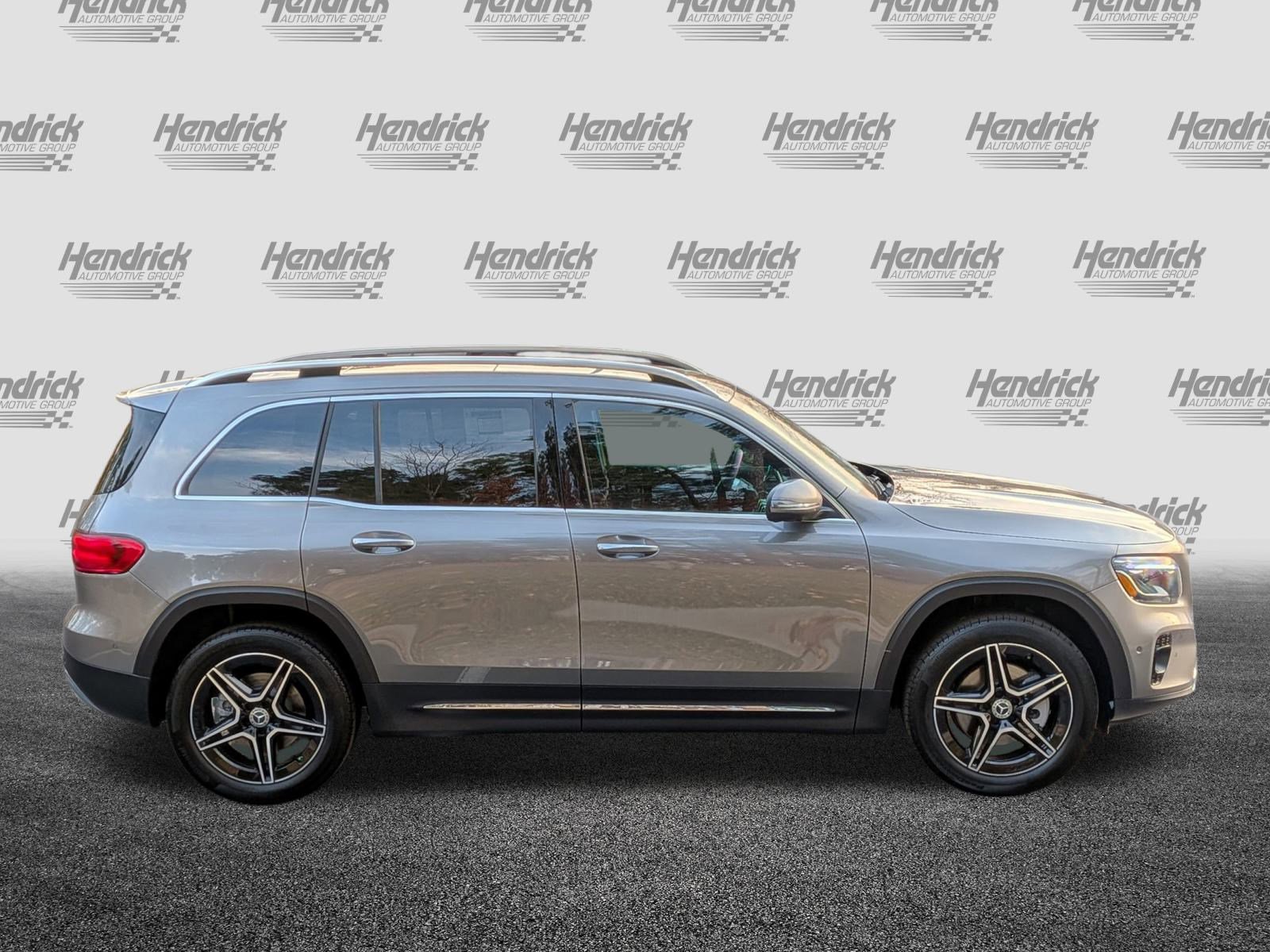 New 2026 Mercedes-Benz GLB 250 image 11