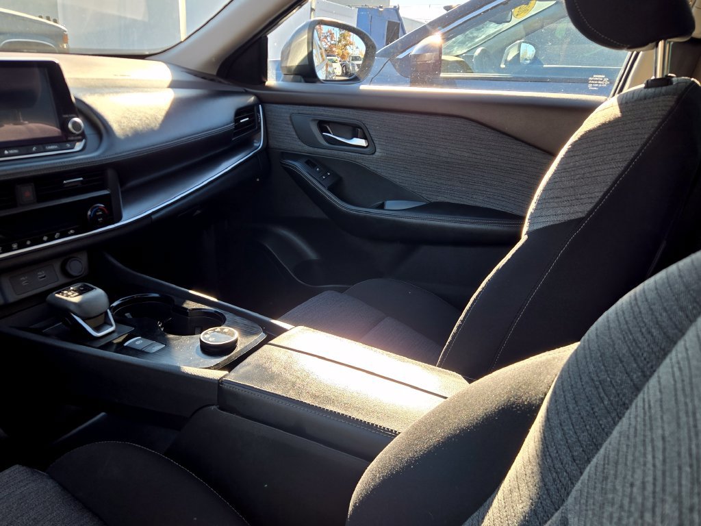 Used 2023 Nissan Rogue SV AWD/4WD image 11