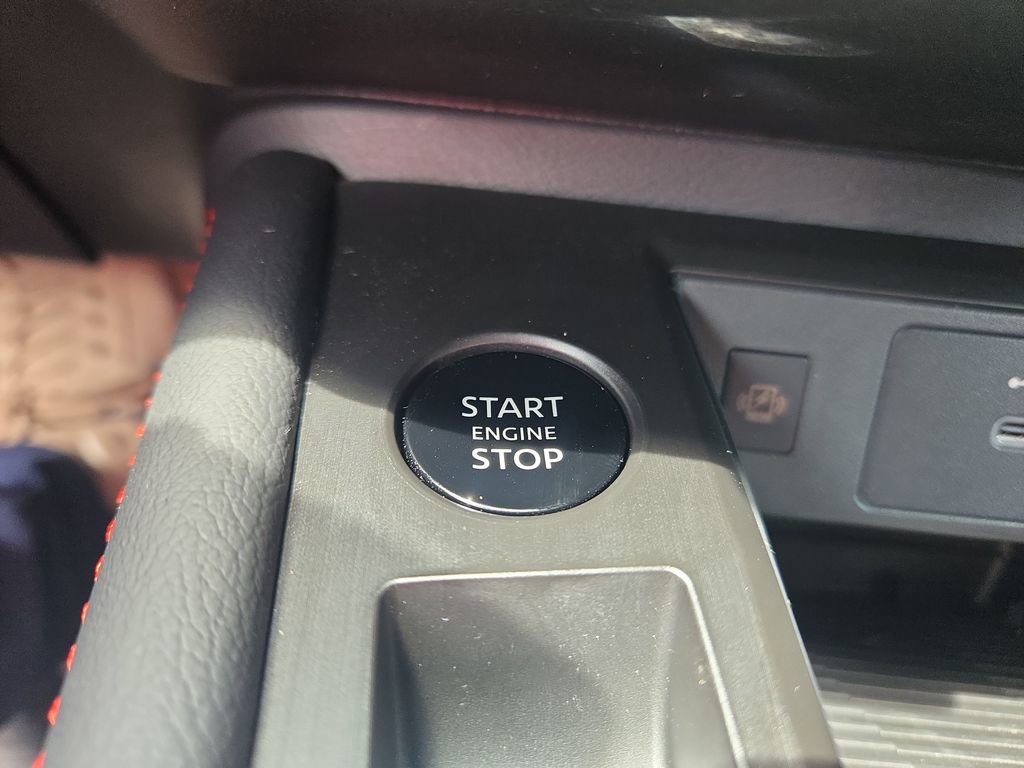 New 2026 Nissan Kicks SR FWD image 21