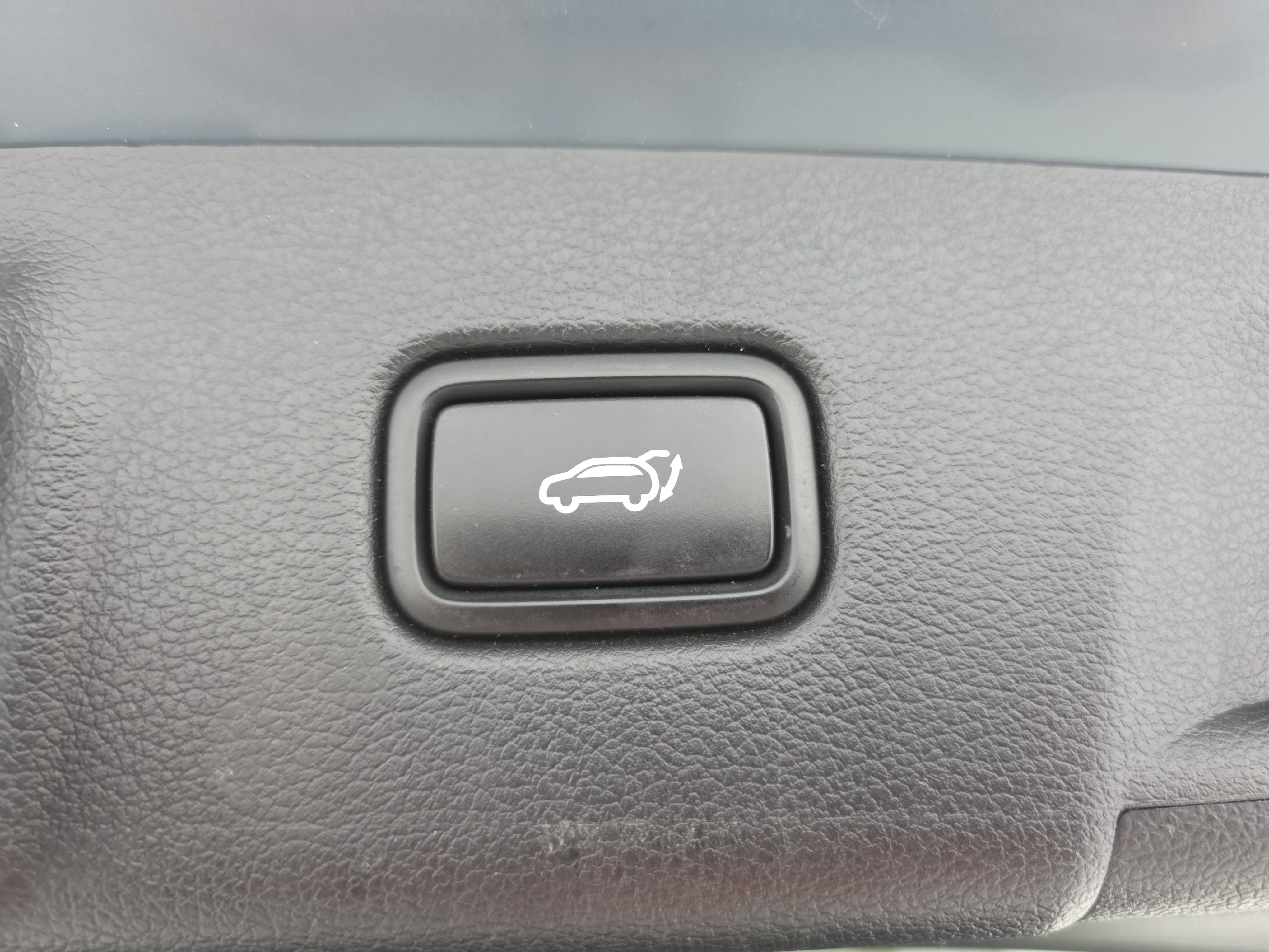 Used 2020 Hyundai Palisade SEL w/ Premium Package FWD image 14