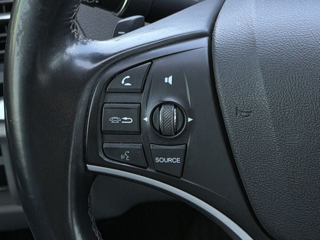 Used 2019 Acura MDX w/ Technology Package FWD image 12