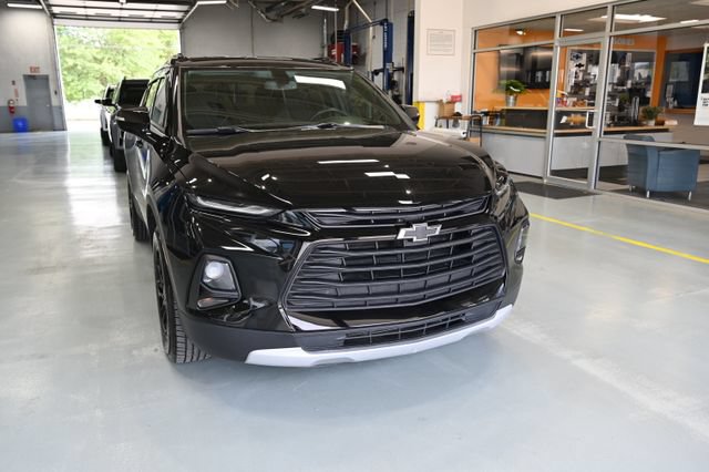 Used 2020 Chevrolet Blazer LT FWD image 3