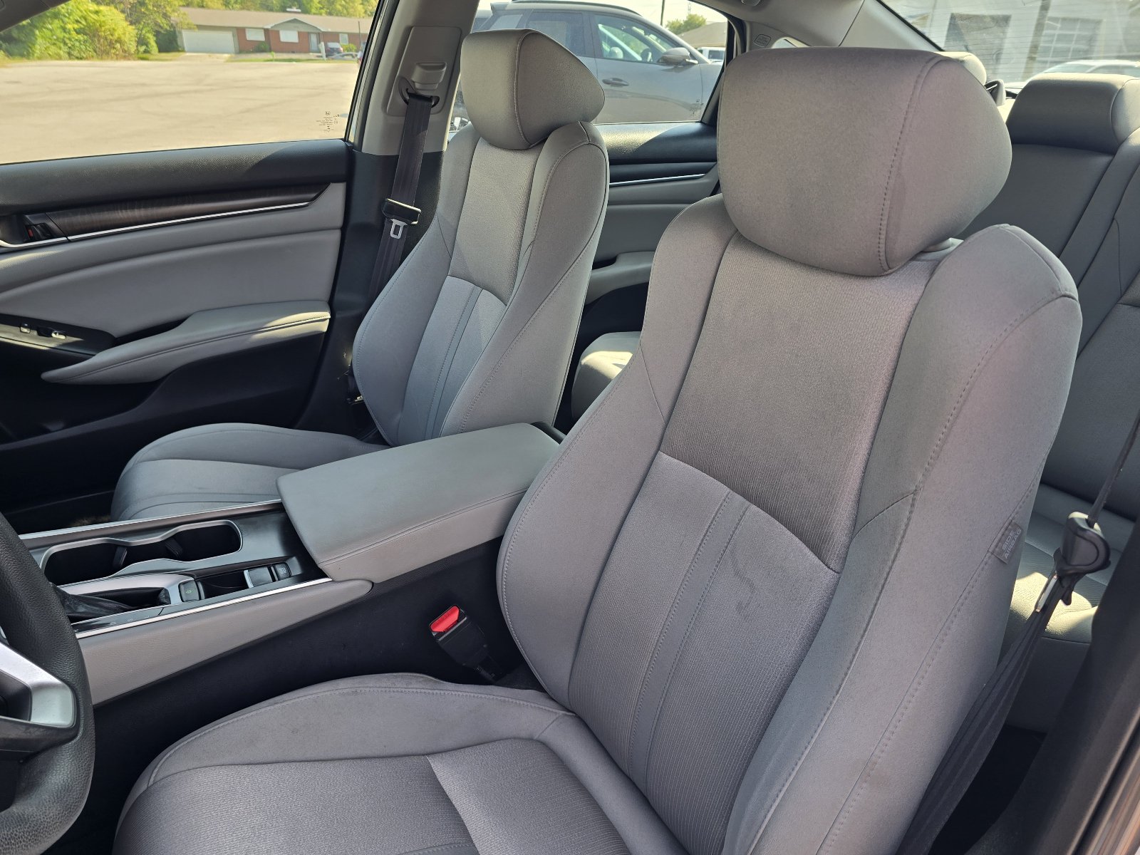 Used 2020 Honda Accord EX image 13
