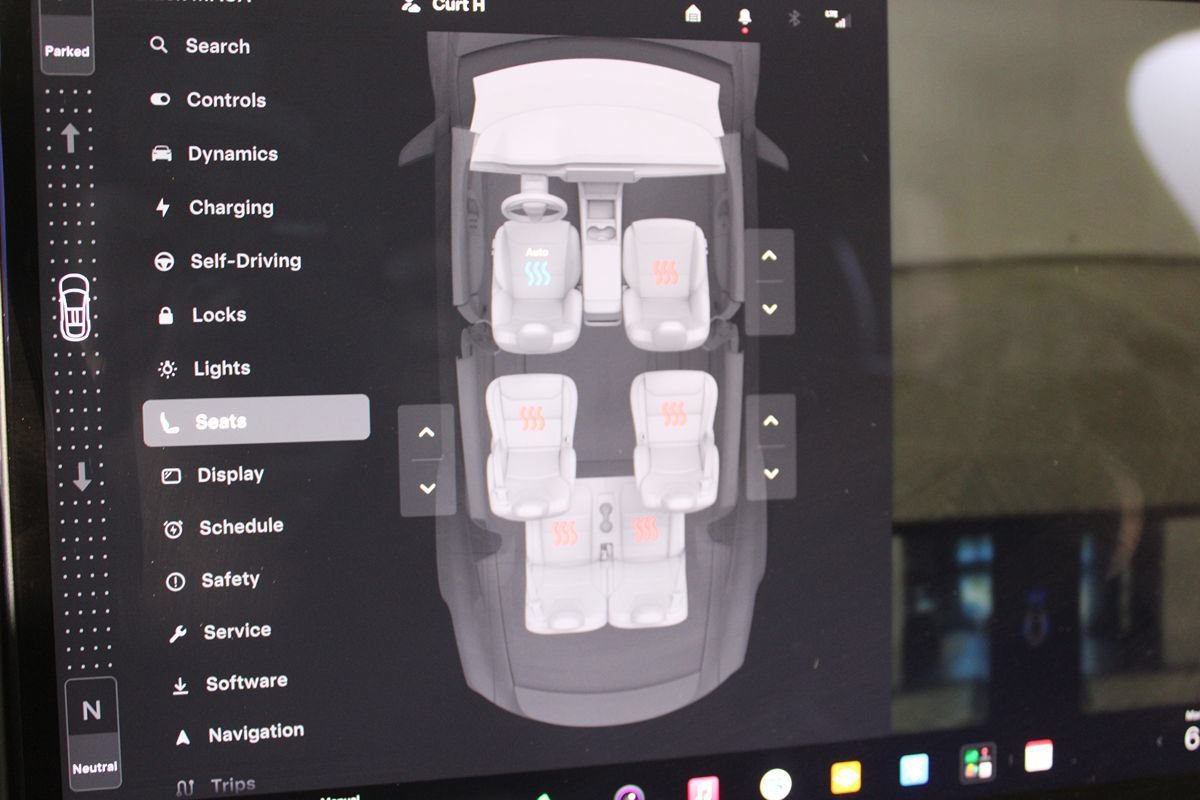 Used 2026 Tesla Model X Plaid AWD/4WD image 24