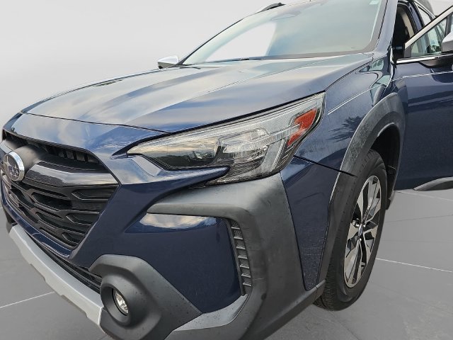 Used 2023 Subaru Outback Touring XT AWD/4WD image 28