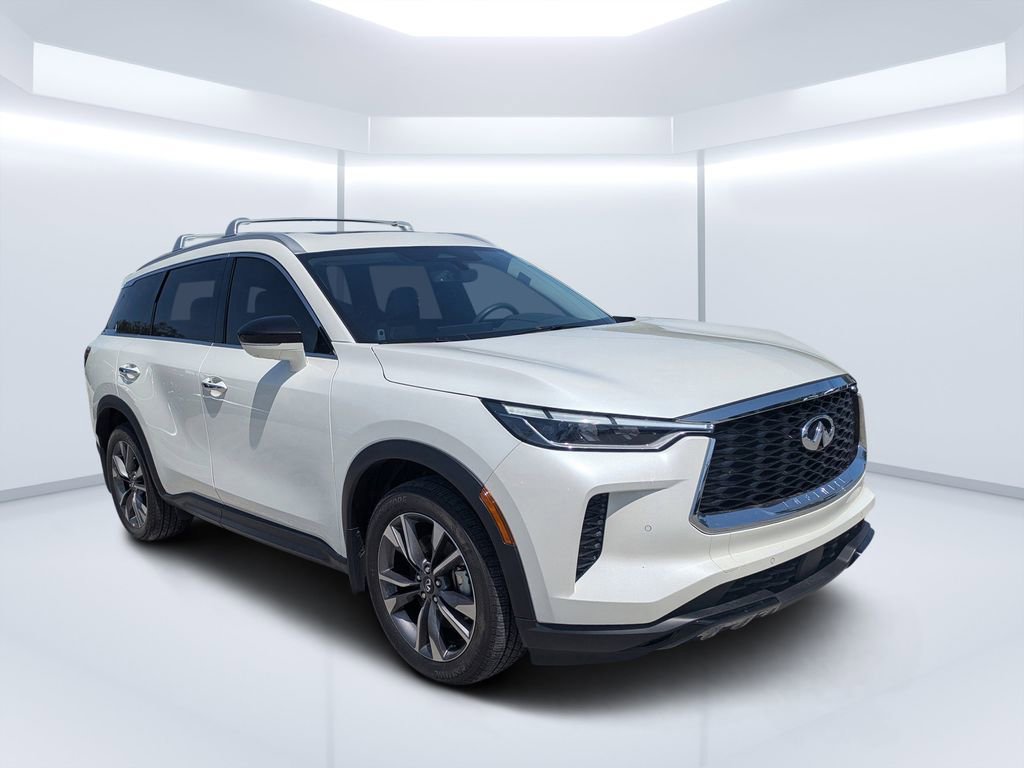 Used 2024 INFINITI QX60 Luxe w/ Cargo Package image 1