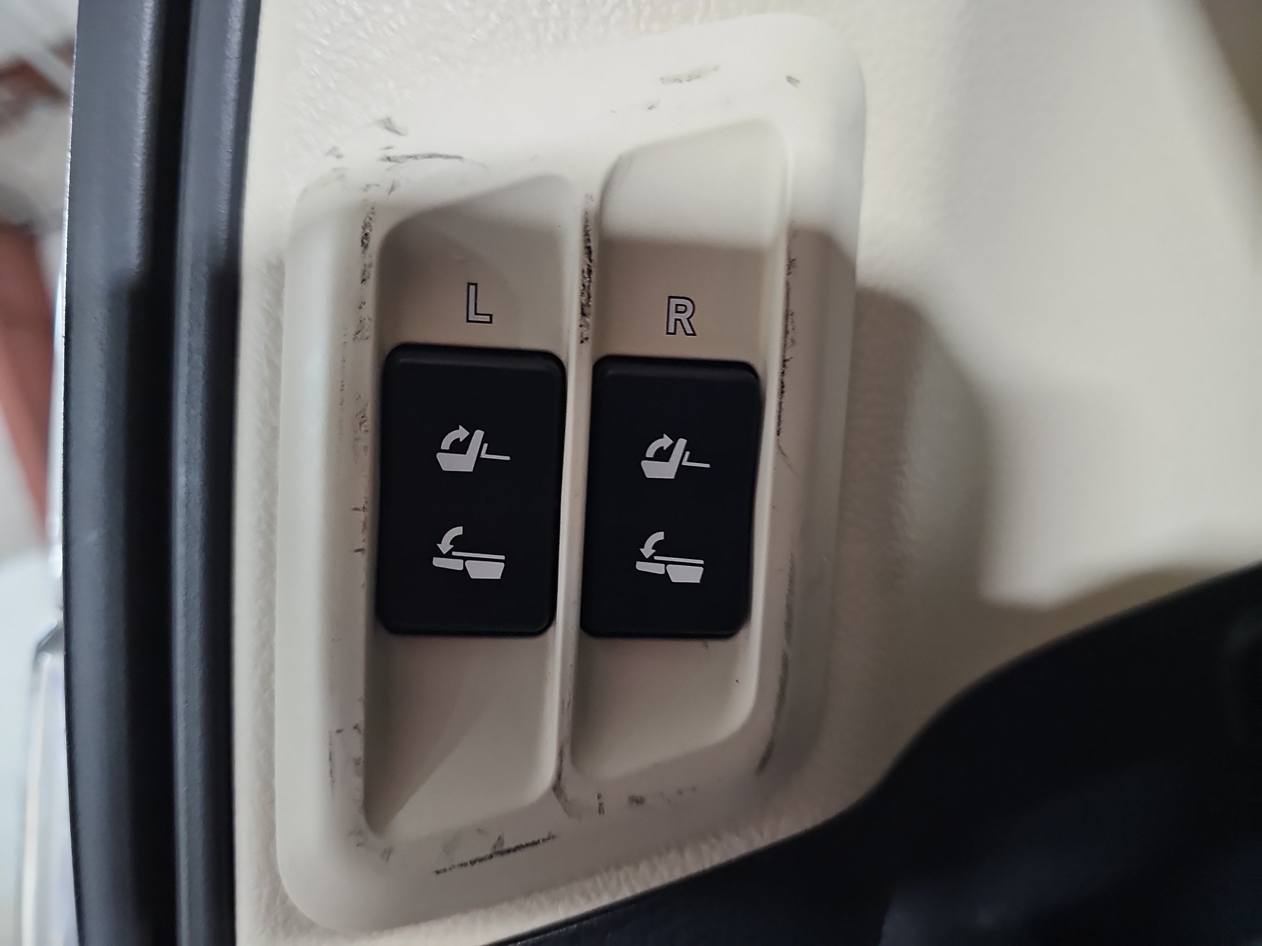 Used 2021 Lexus GX 460 Premium w/ Premium Plus Package AWD/4WD image 15
